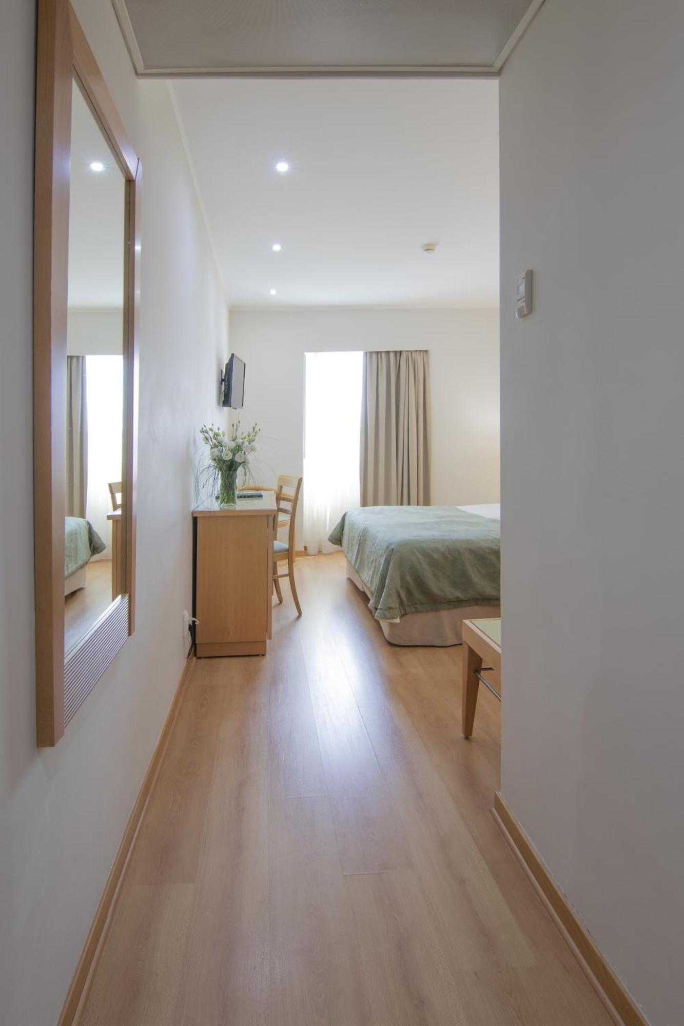 Luna Esperanca Centro Hotel Σετούμπαλ Δωμάτιο φωτογραφία